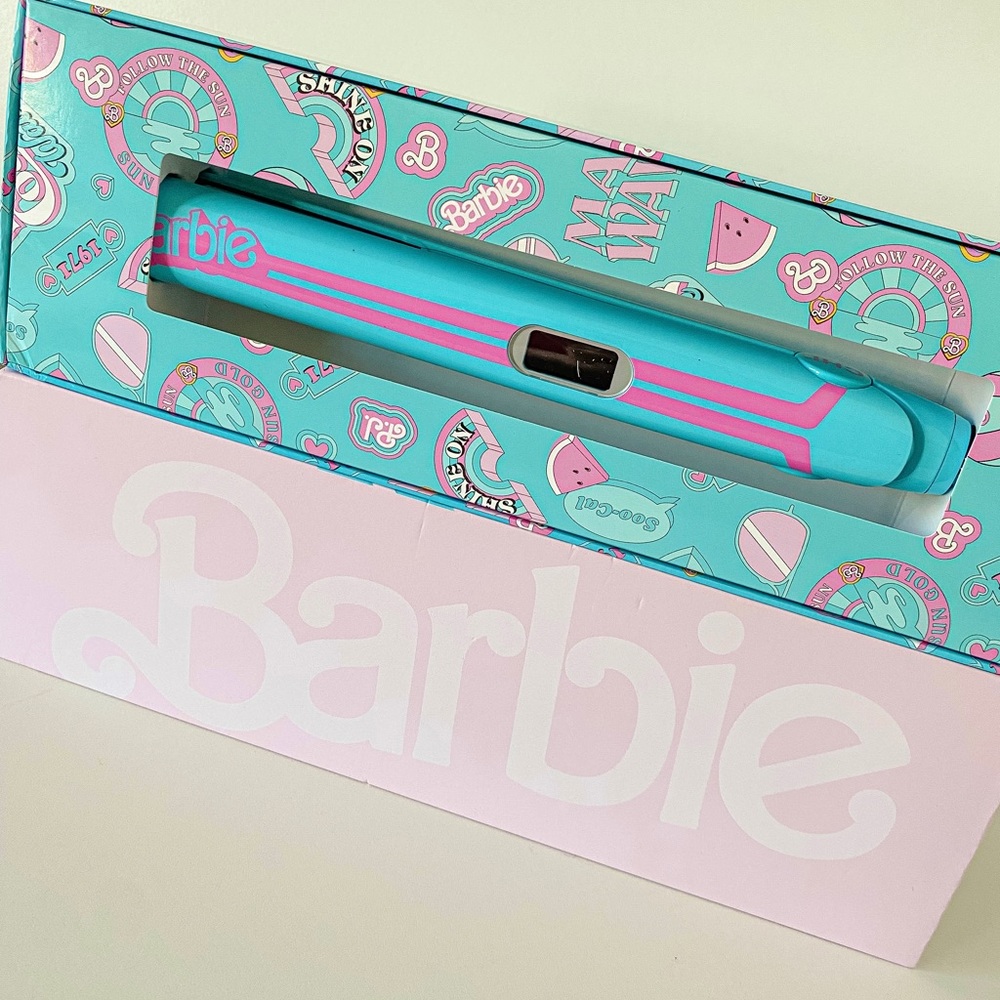 CHI x Barbie Malibu Barbie 50th Anniversary 1” Titanium Flat Iron